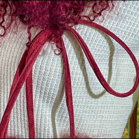 ▪️NWT▪️F.L.A.G. ACCESSORIES▪️Cranberry Genuine Mongolian Lamb & Suede Scarf - Picture 4 of 8